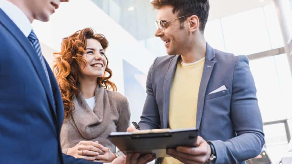 Atención al cliente y asesor